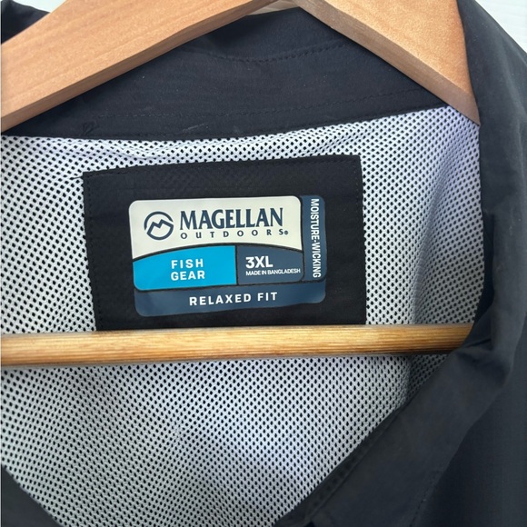 Magellan Outdoors Men's Charcoal Button Down Shirt - Picture 2 of 3